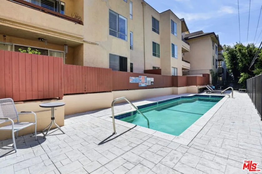 1509 Greenfield Avenue #207 photo 45