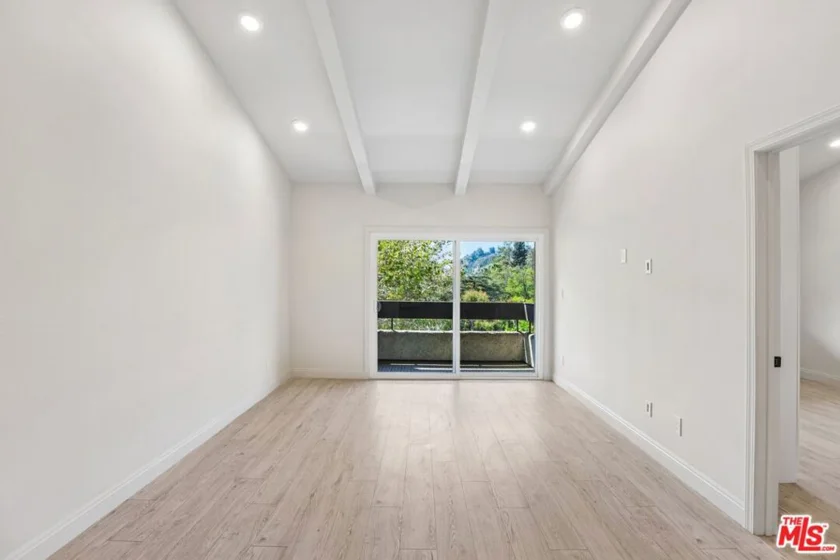 2700 Cahuenga Boulevard #E 4313 photo 13
