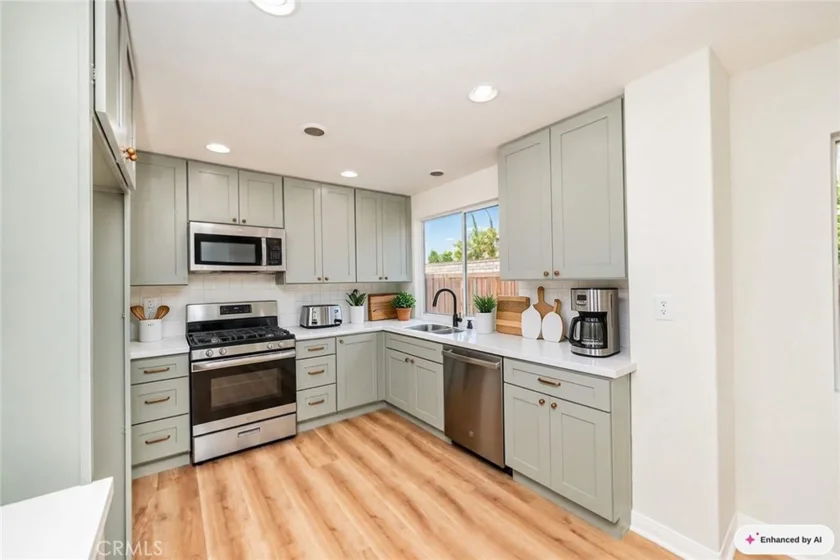 25892 Marco Polo Street photo 8