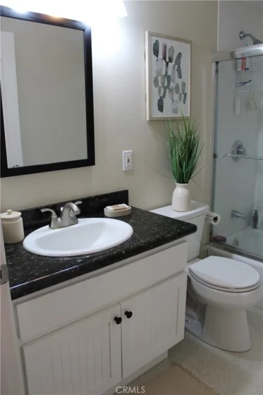 1720 Newport Avenue #5 photo 6