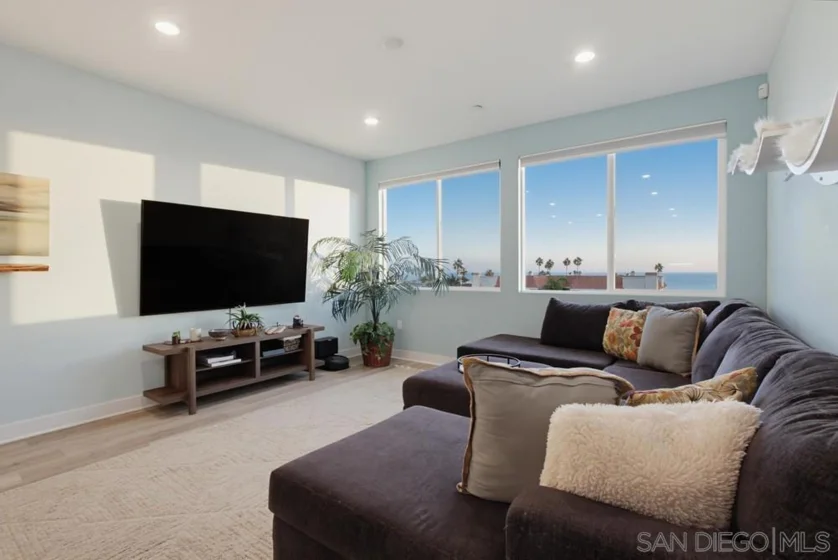 1021 S Cleveland Street #313 photo 8