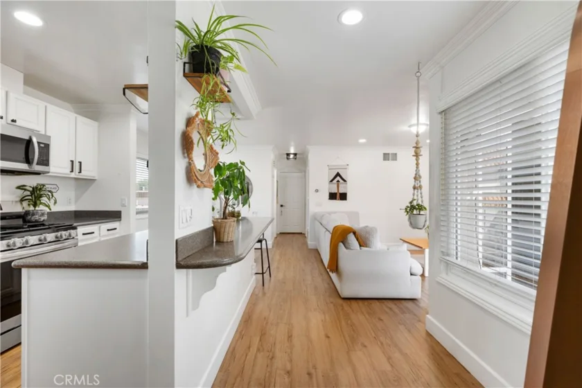 22811 Malaga Way photo 4