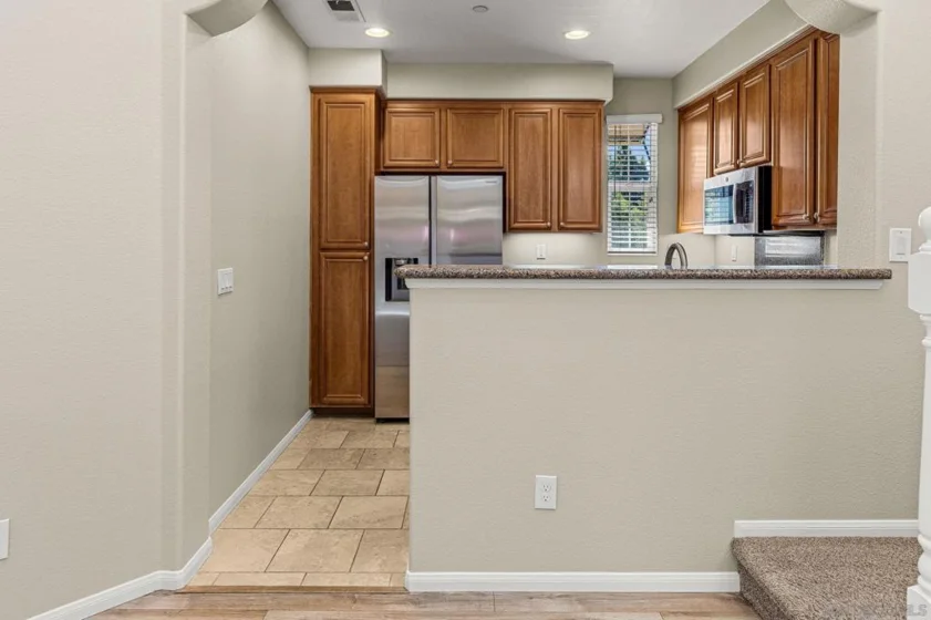 977 Pearleaf Court photo 9