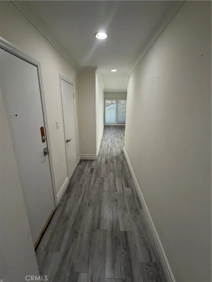 960 Larrabee photo 15