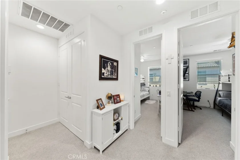 2217 S  Ava Gln photo 19