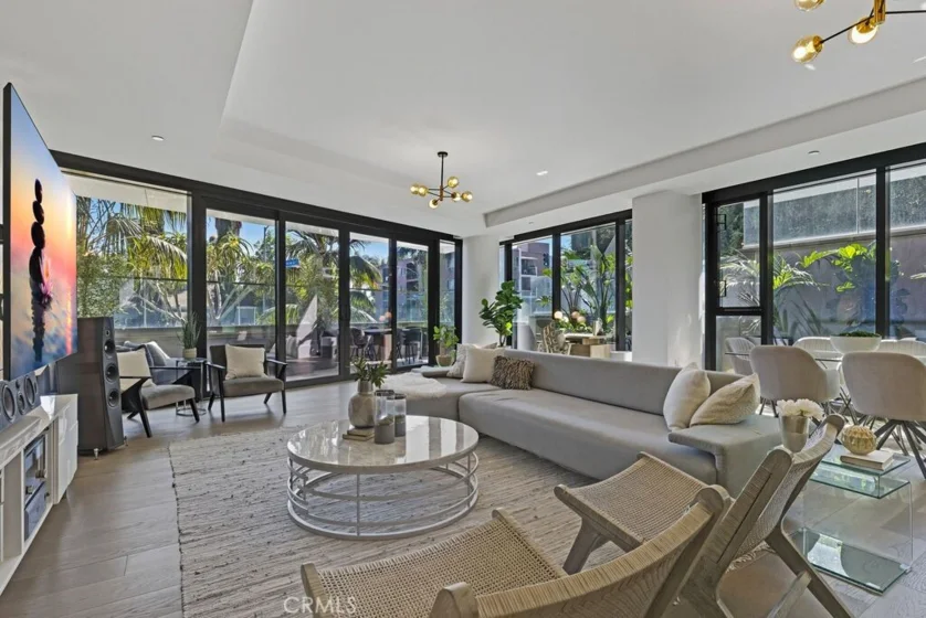 8420 W Sunset Boulevard #108 photo 1