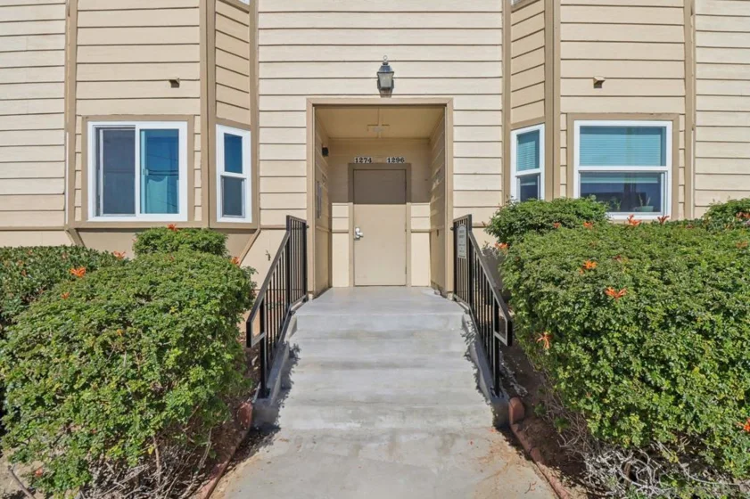 1274 Holly Avenue photo 43