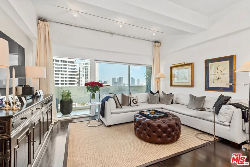 10701 Wilshire Boulevard #1202 photo 4