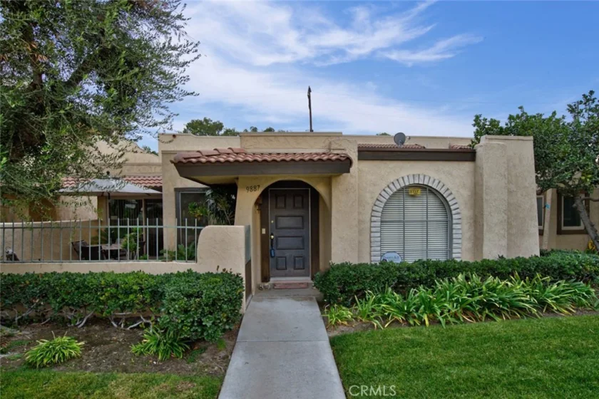 9887 Balboa Way #13 photo 1