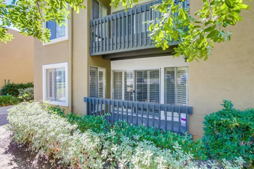 17147 W Bernardo #105 photo 1