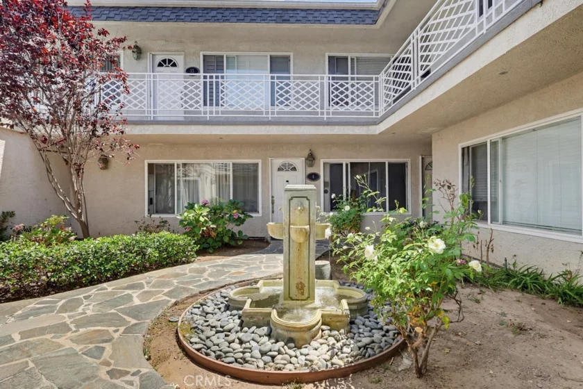 1720 Newport Avenue #2 photo 7
