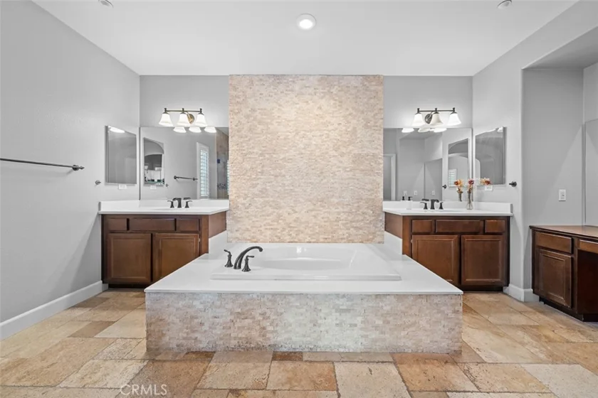 4457 Owens Street #101 photo 14
