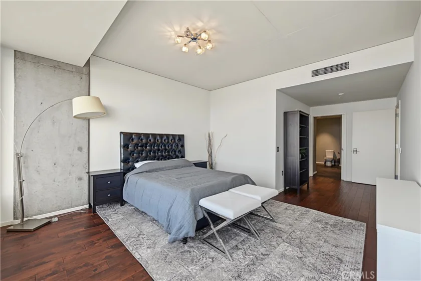 1155 S S Grand Avenue #1601 photo 14