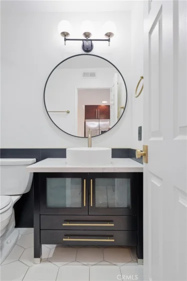 54 Oval Road photo 12