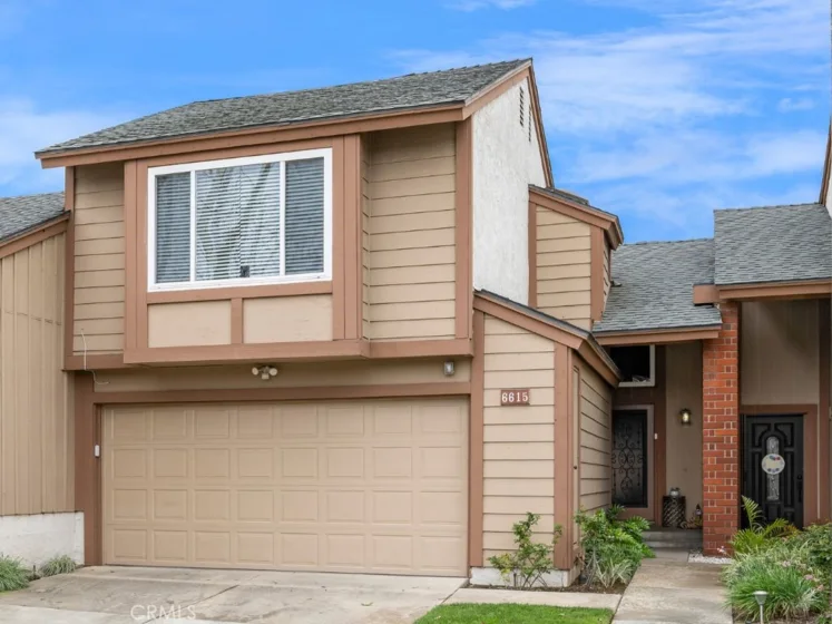 6615 Vista Loma photo 1