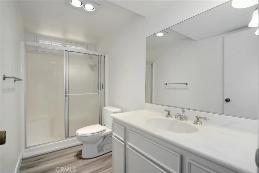 5255 Coldwater Canyon Avenue #E photo 11