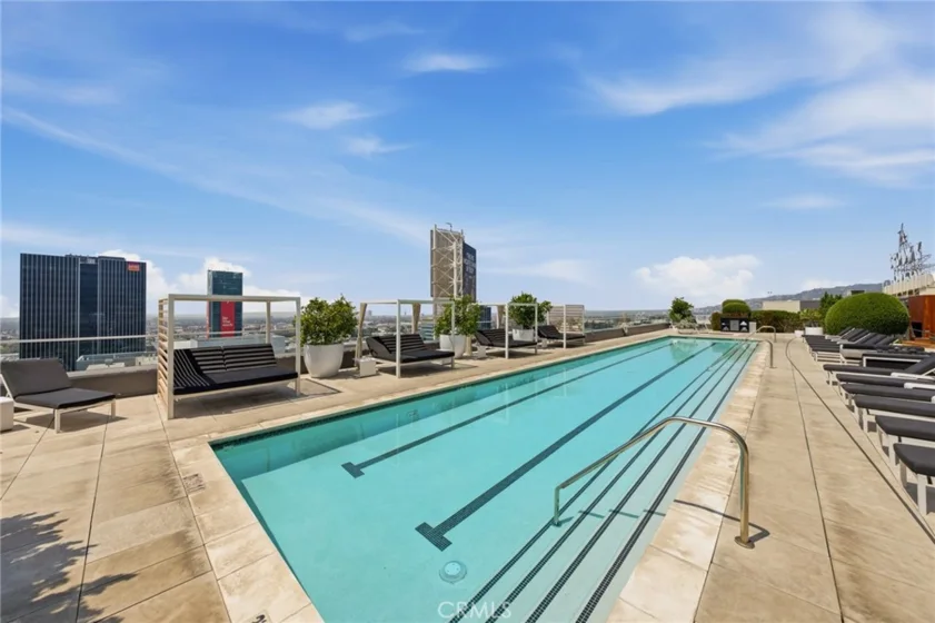6250 Hollywood Boulevard #4M photo 50