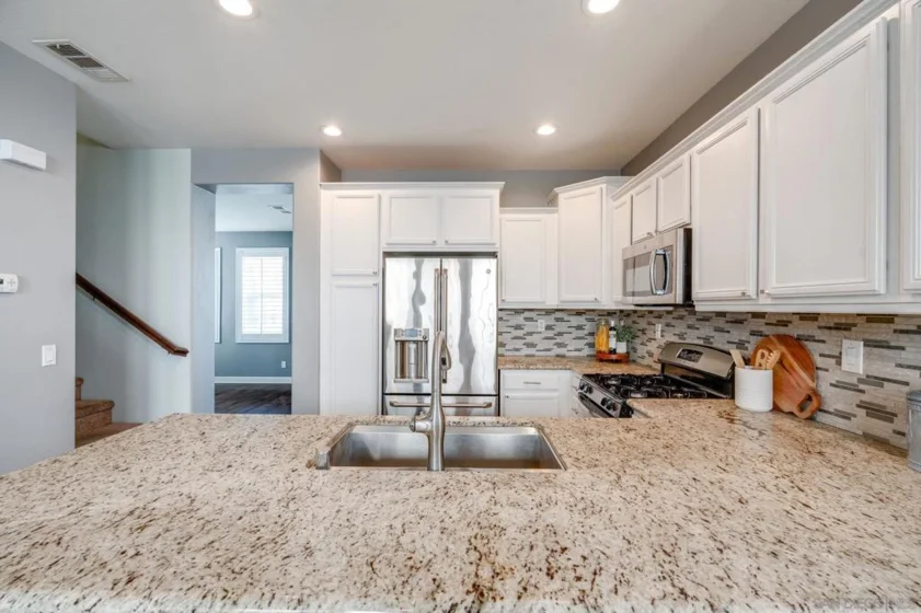 31878 Red Pine photo 34