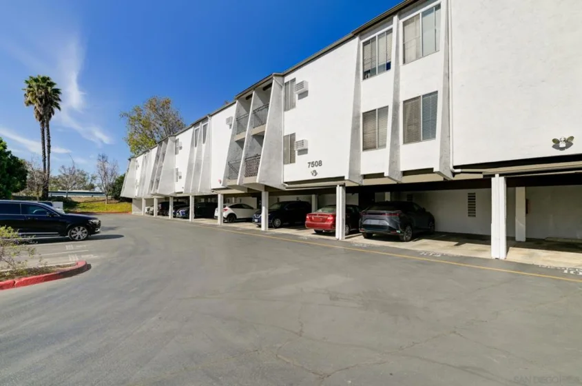 7508 Parkway Drive #102 photo 1