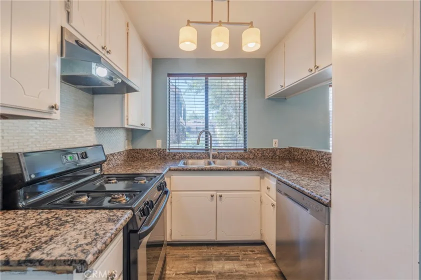 950 W Lambert Road #9 photo 6