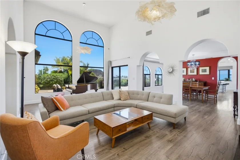 21384 Paseo Montana photo 14