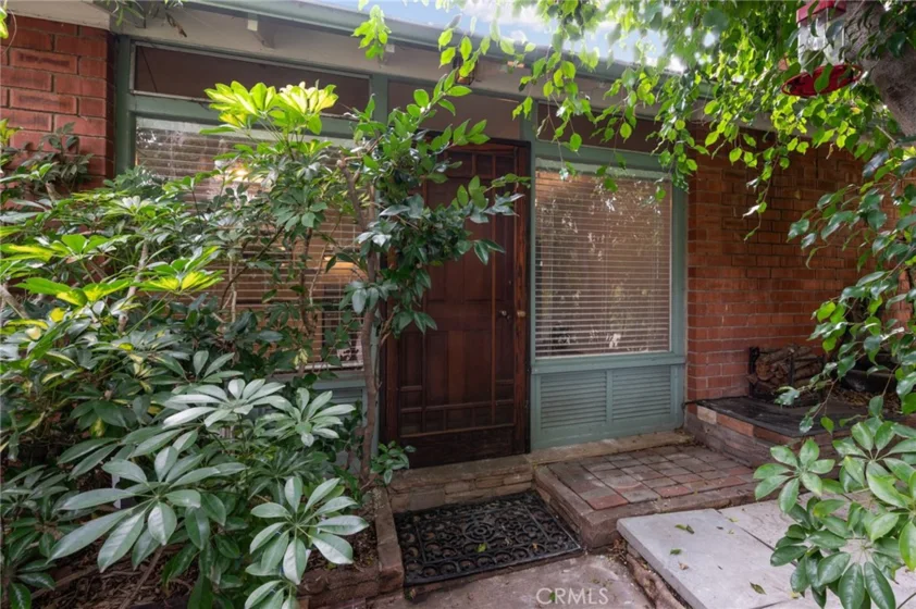 2025 Cloverfield Boulevard #C photo 1