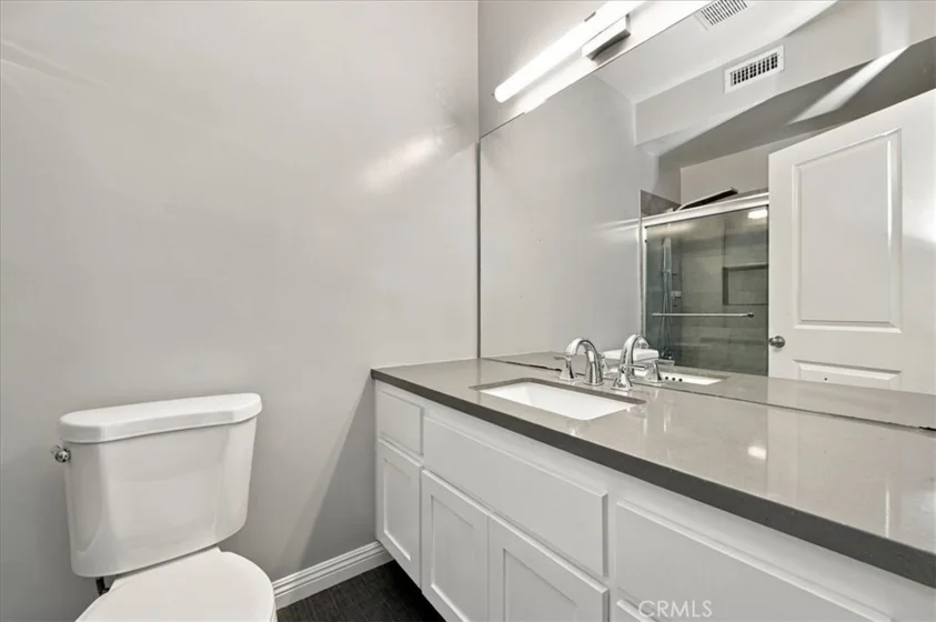 555 Maine Avenue #330 photo 21