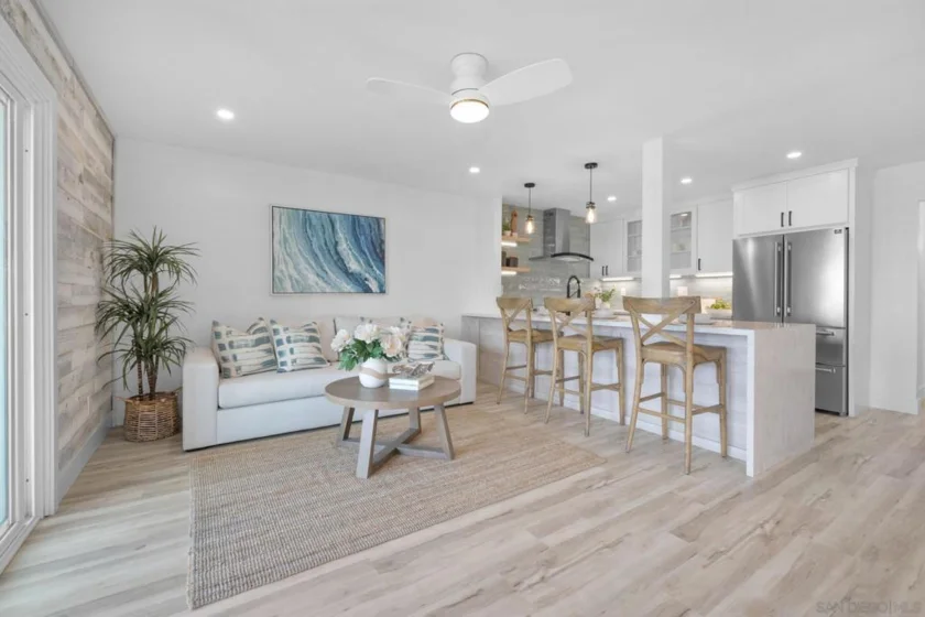 2111 Spray Street #4 photo 1