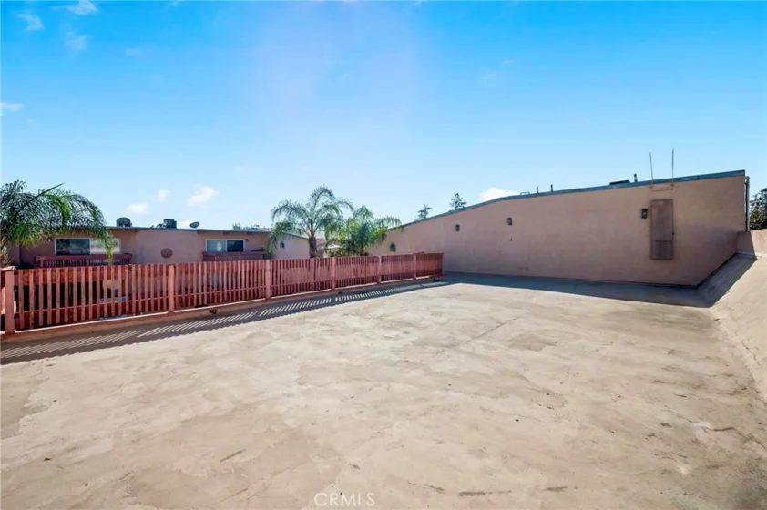 7924 Woodman Avenue #78 photo 18