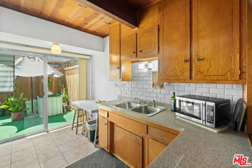 4040 Grand View Boulevard #60 photo 10