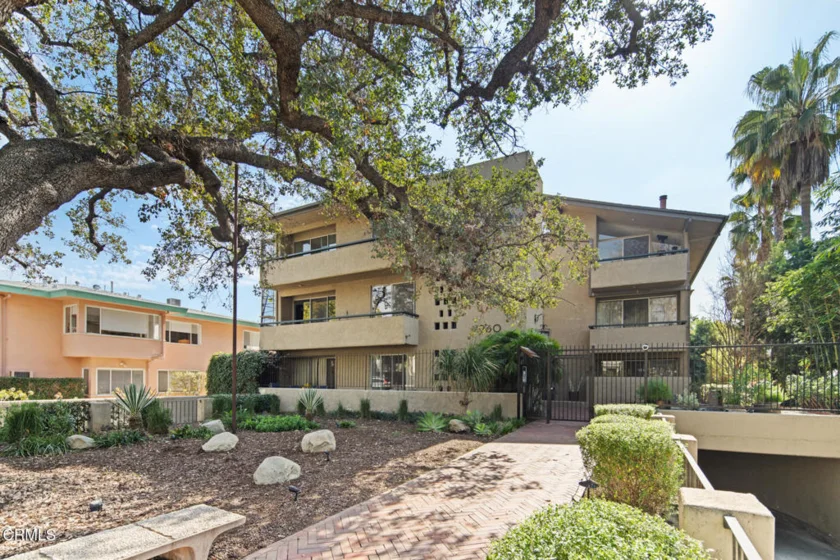 960 San Pasqual Street #210 photo 2