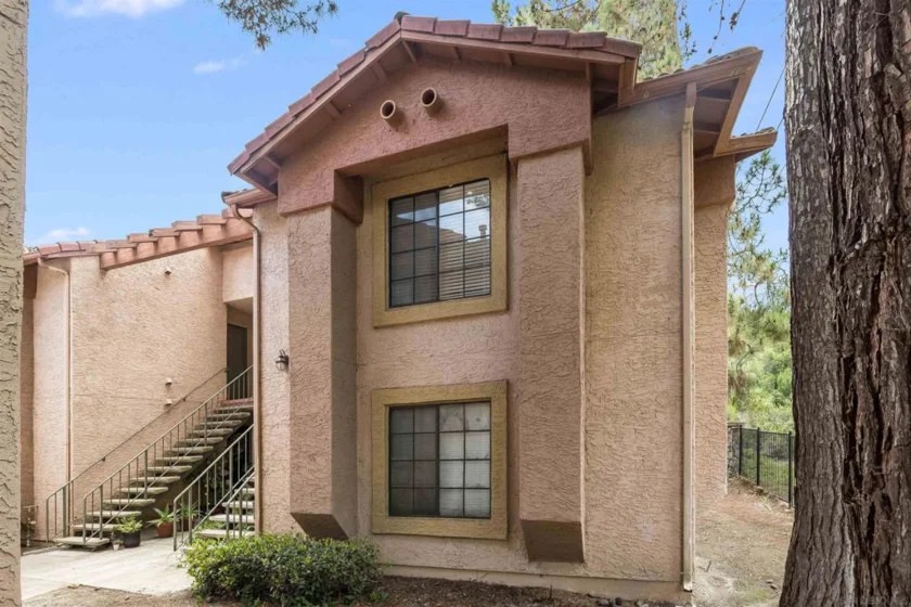 12051 Alta Carmel Court #208 photo 26