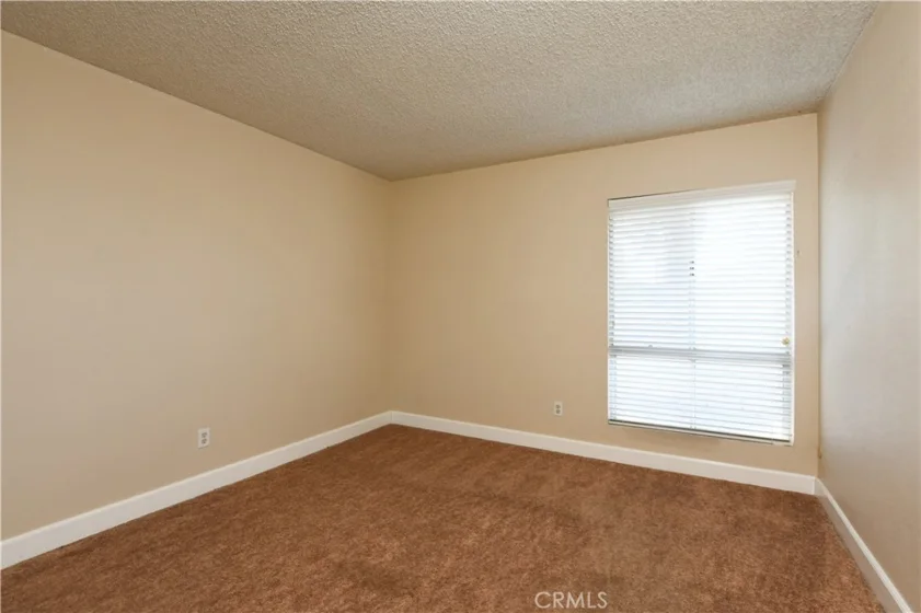 5468 Apricot Lane photo 17