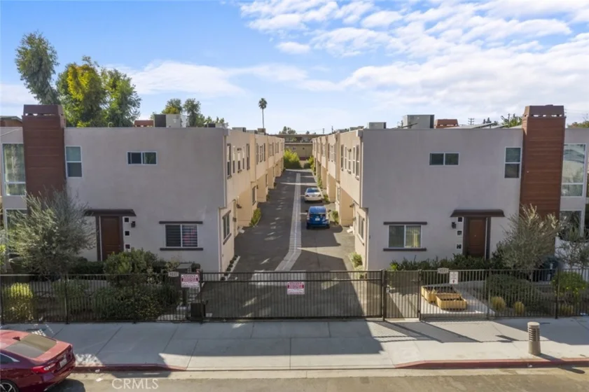9237 Wakefield Avenue #11 photo 45