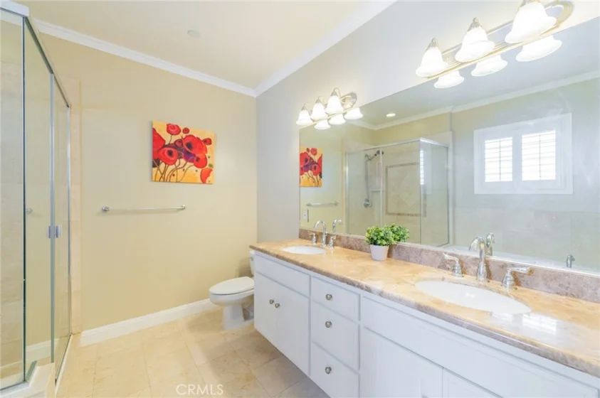 610 S Wilton Place #402 photo 14