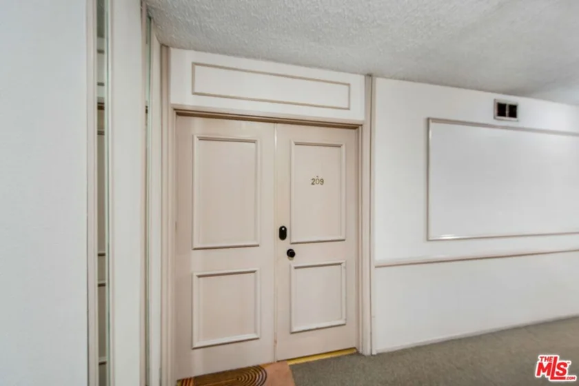 5651 Sumner Way #209 photo 16