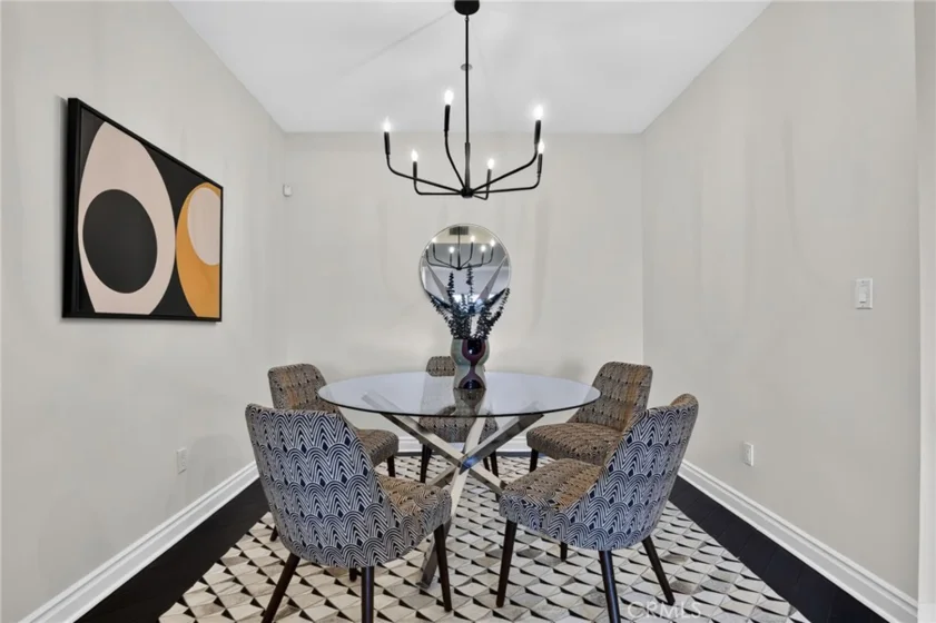 4424 Whitsett Avenue #303 photo 17
