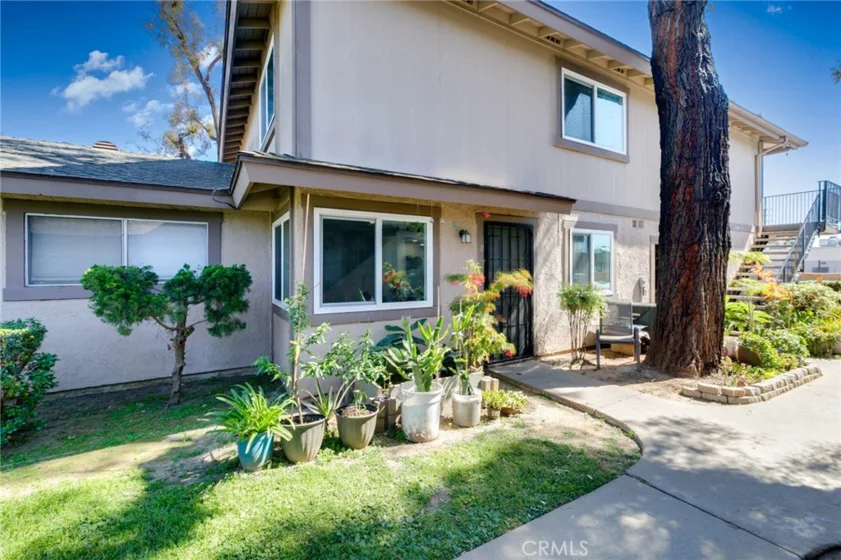 1710 Normandy Place #2 photo 1