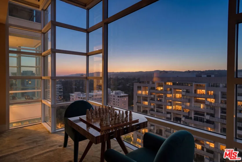 10380 Wilshire Boulevard #1501 photo 29