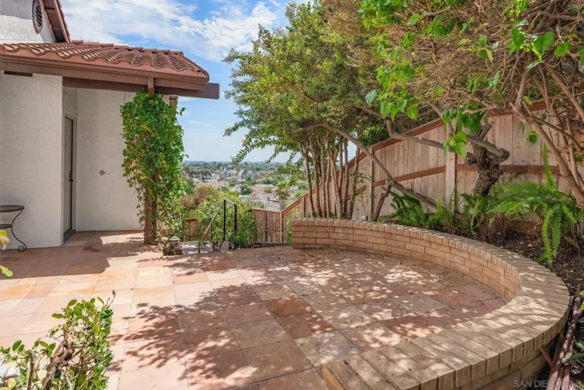 3866 Murray Hill photo 7