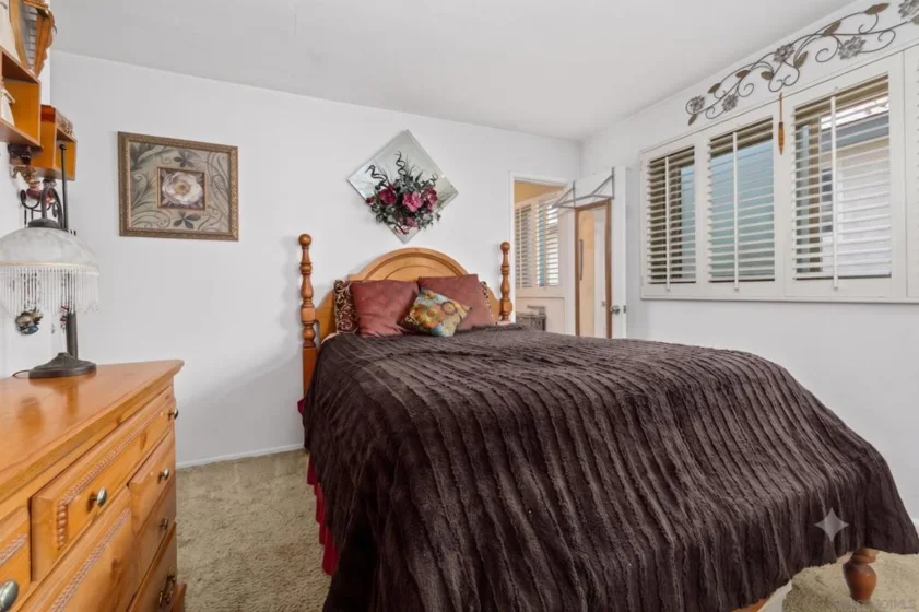 7802 Camino Raposa photo 10