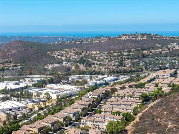 2099 Silverado Street photo 35