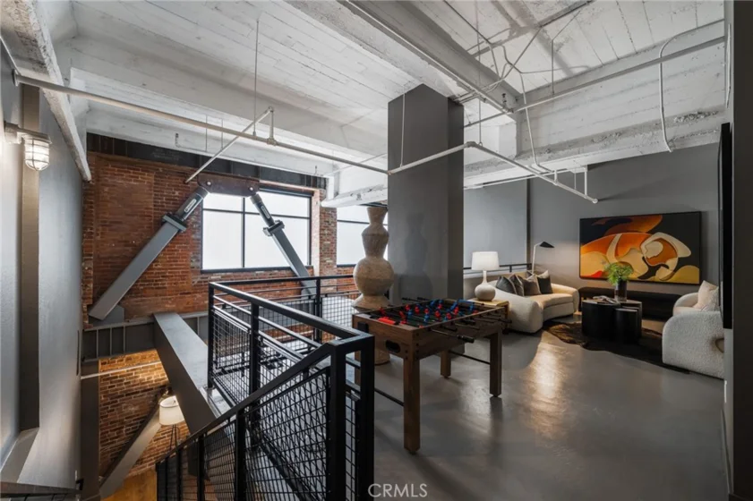 835 Locust Avenue #211 photo 28