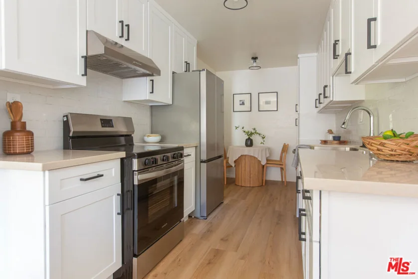 277 Pleasant Street #202 photo 8