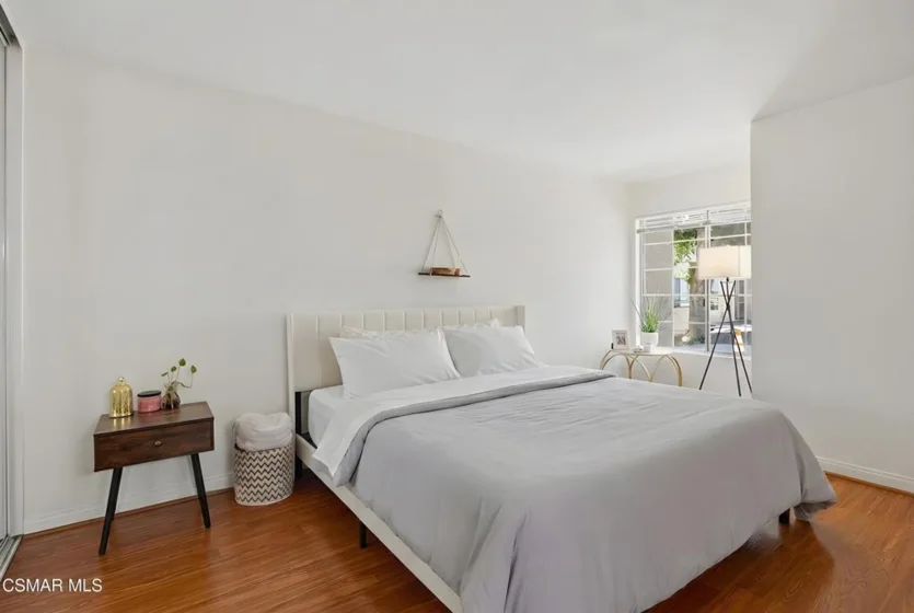 5530 Owensmouth Avenue #114 photo 14