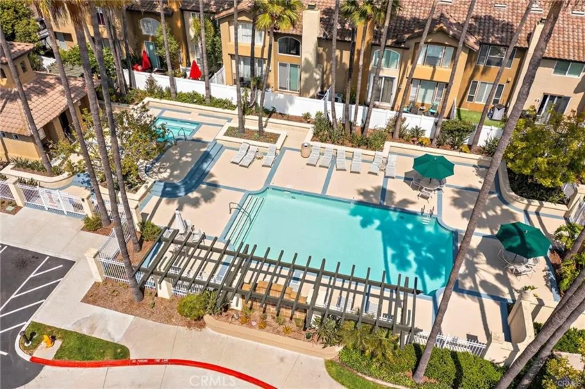 116 Mira Mesa photo 25