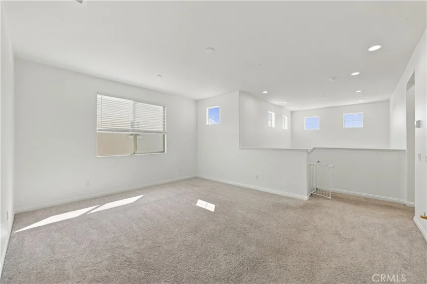 34306 Kensington Street photo 24
