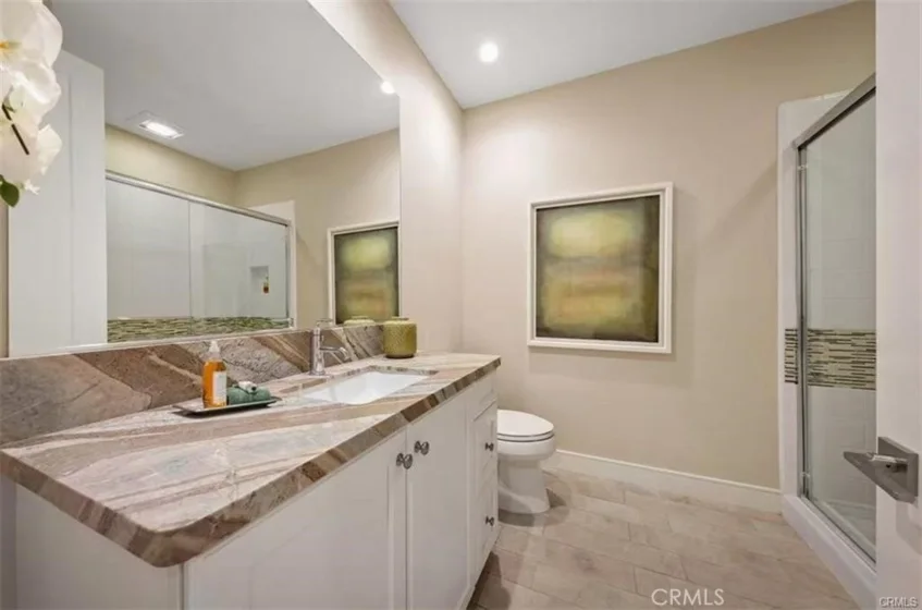 166 Villa Ridge photo 15