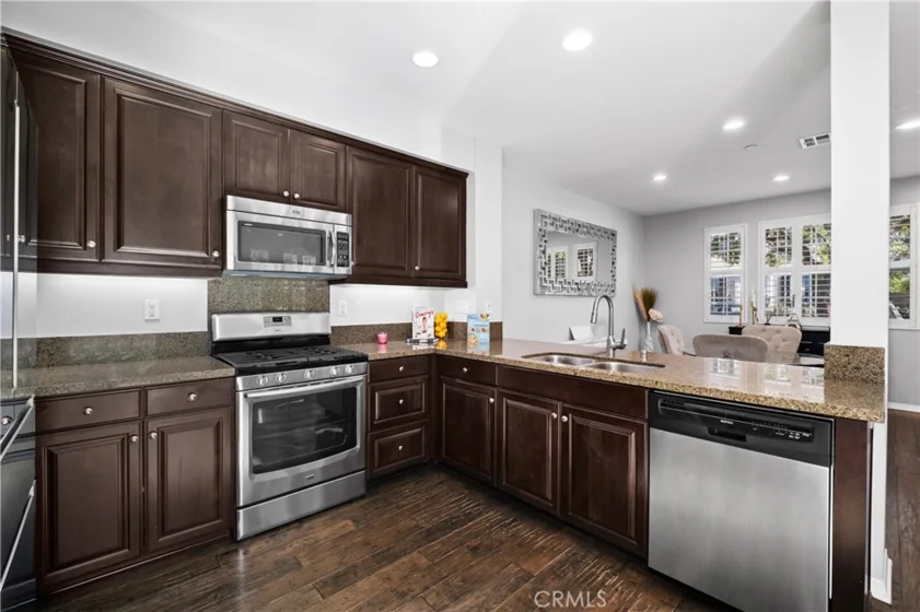 1438 Georgia photo 15