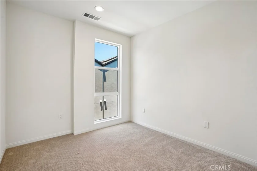 5876 Linden Ave Avenue #6 photo 21